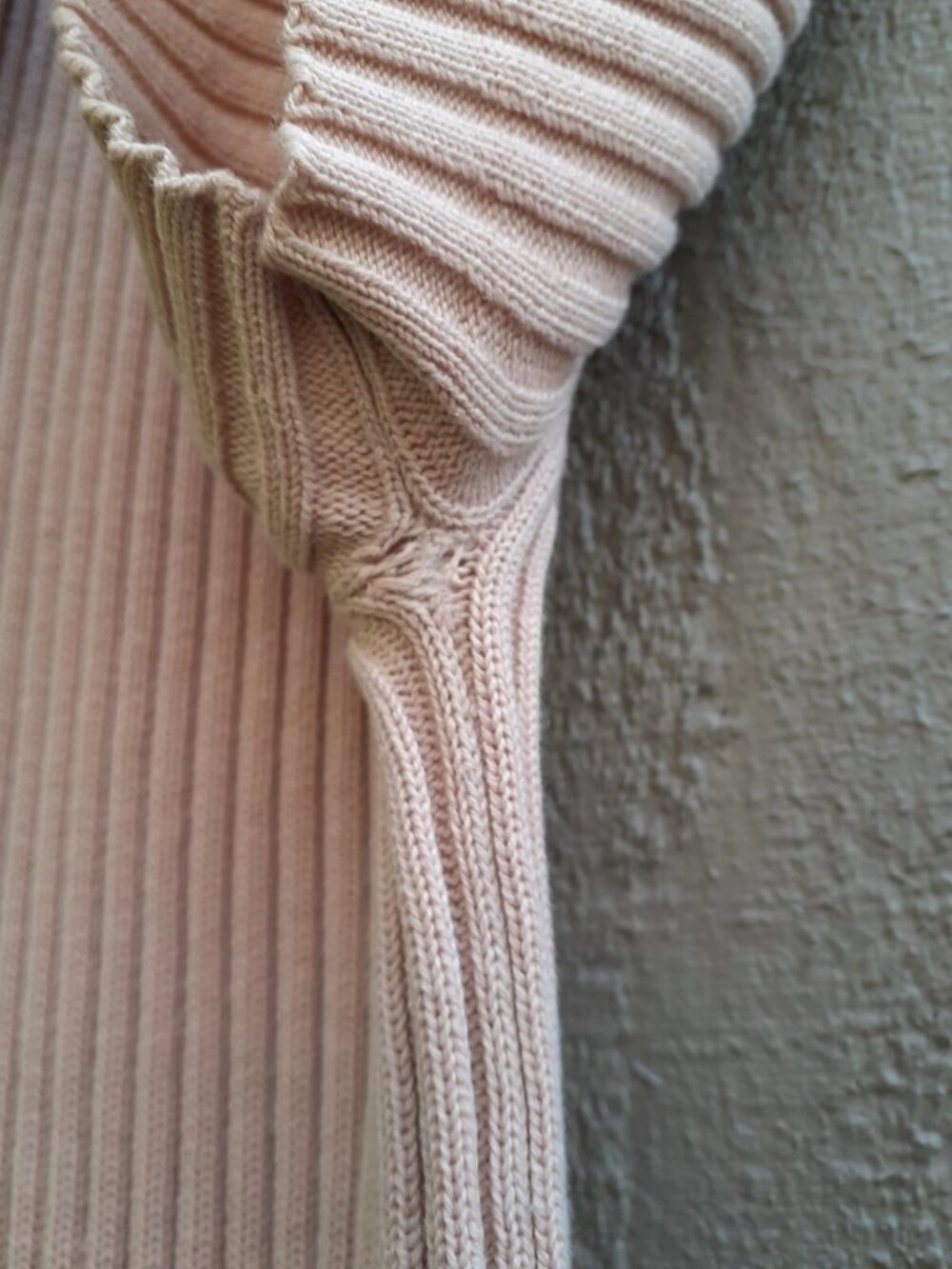 Vtg 90s Casual Corner Ribbed Button Top Pale Pink Stretchy Sexy Sweater Polo S/M - Picture 7 of 13